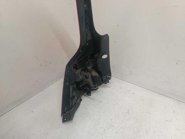 FEU ARRIERE DROIT VOLVO - Vue 2